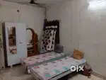 SHARING ROOM FOR GIRLS/ WORKING WOMENS
