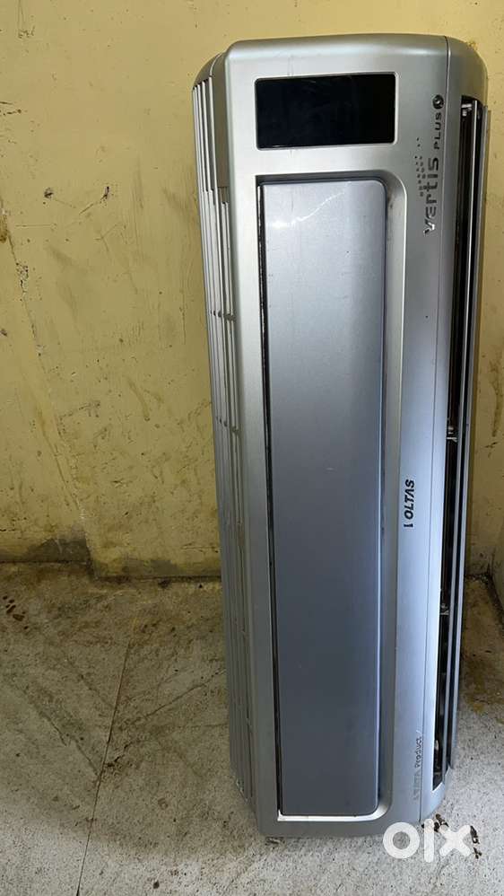 SPLIT AC GOOD CONDITION