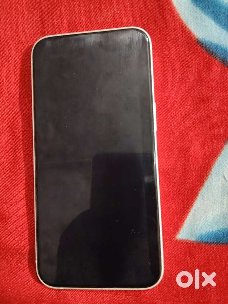 I phone 13 battery health 76