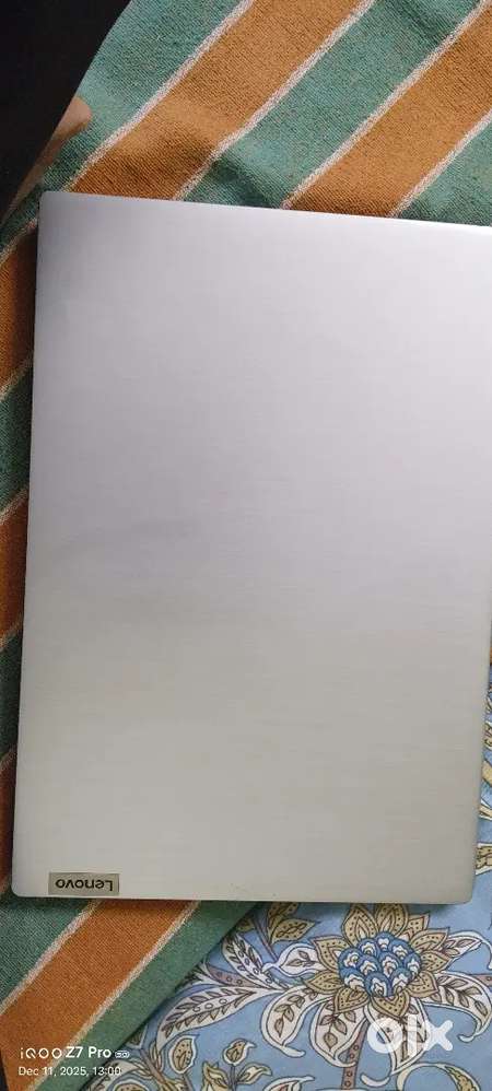 Laptop lenovo