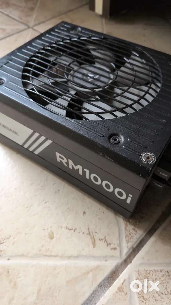 Rm1000i corsair SMPS  1000wt full moduler with cables