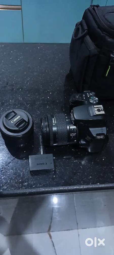 canon camera selling in good condition