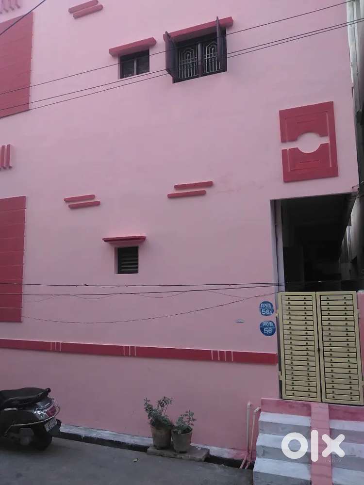 Individual Two Houses