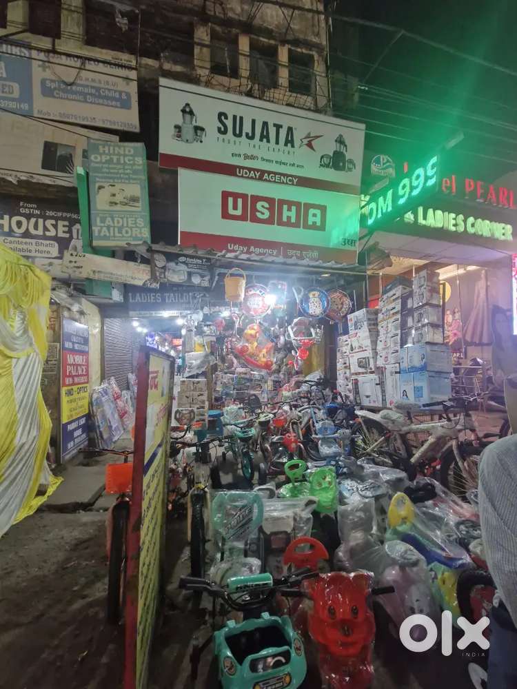 Shop for rent, main road, prime location