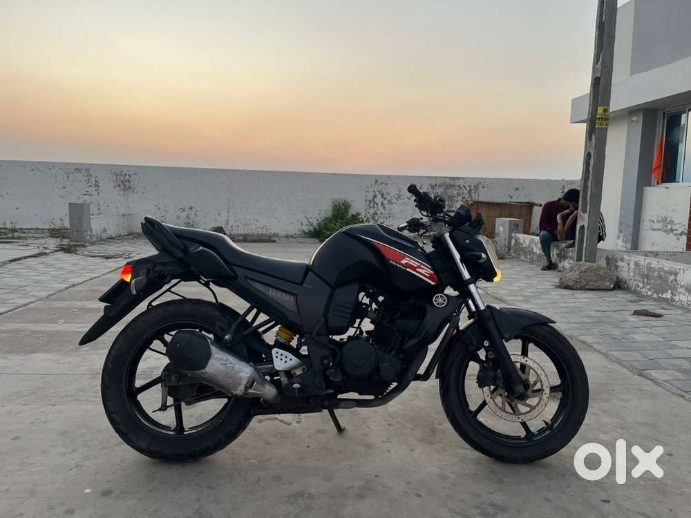 YAMAHA FZ 2014
