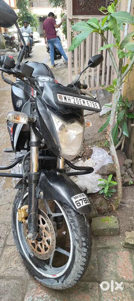 Suzuki Gixxer