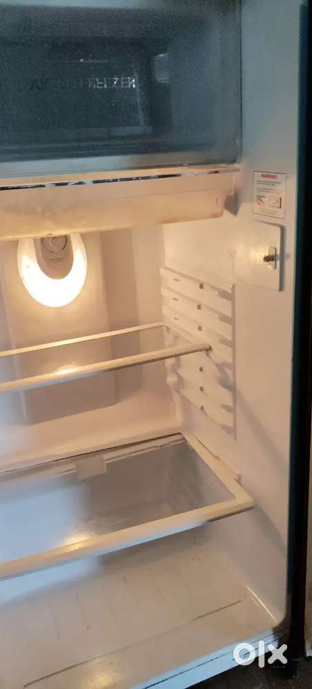 5 years old refrigerator for sale