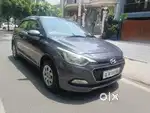 Hyundai i20 Sportz 1.2 MT Dual Tone, 2017, Petrol