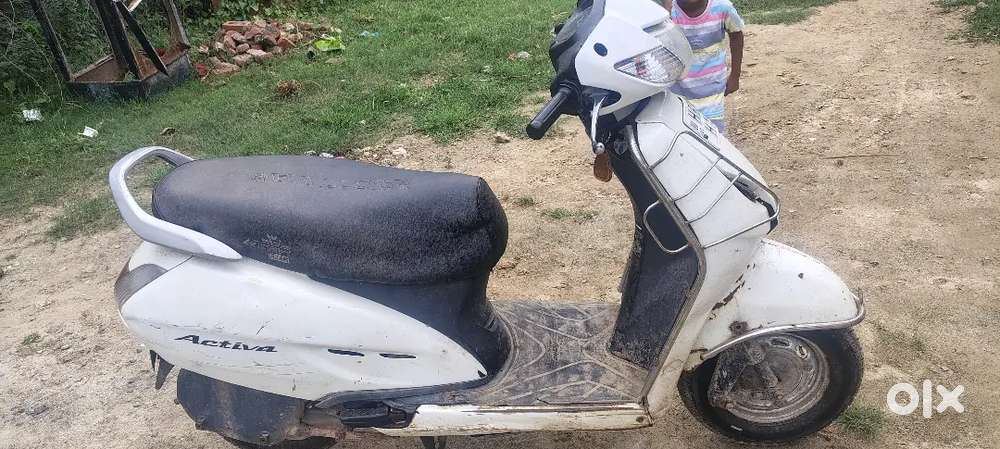 Honda Activa 3 g Good condition new tyar