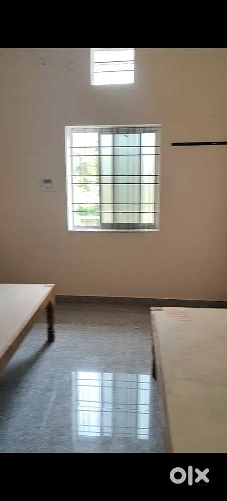 Need room mate CGPSC aspirant student ,Gandhi chowk