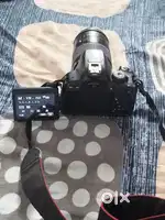 Cannon DSLR 700 D