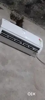 Ac split inverter 2 manth use