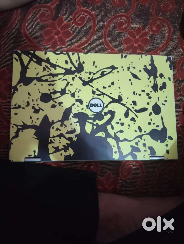 Dell latitude laptop 360 rotating 14.5 inch touch screen cracked