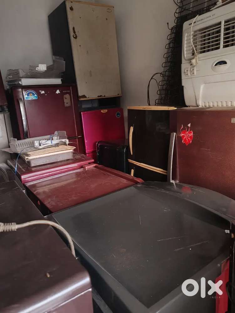 Sab fridge sale karna hai