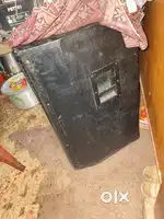Single 15 inch monitor