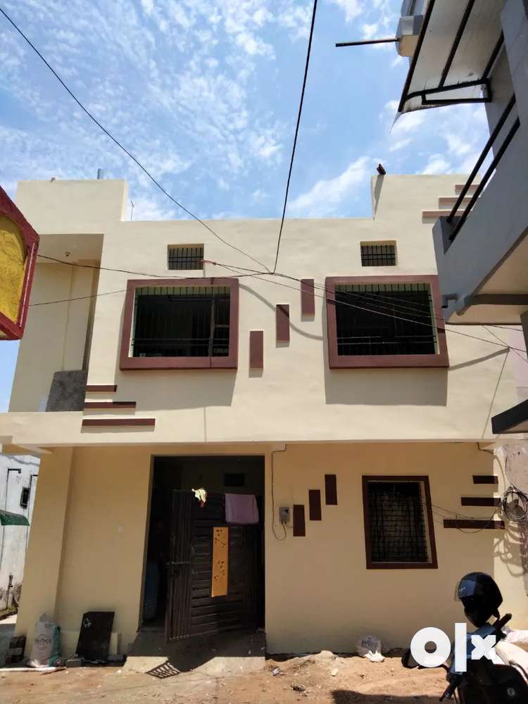 Kushalpur chowk Duplex House on sale G+1 behind Petrol pump