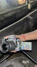 Canon 80d DSLR camera