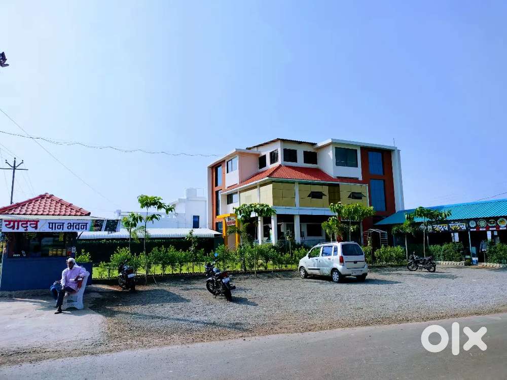 हॉटेल यादव पॅलेस इस्लामपूर वाळवा रोड इस्लामपूर विकीने आहे