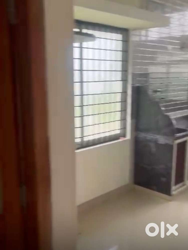 Solar facility, sufficient water