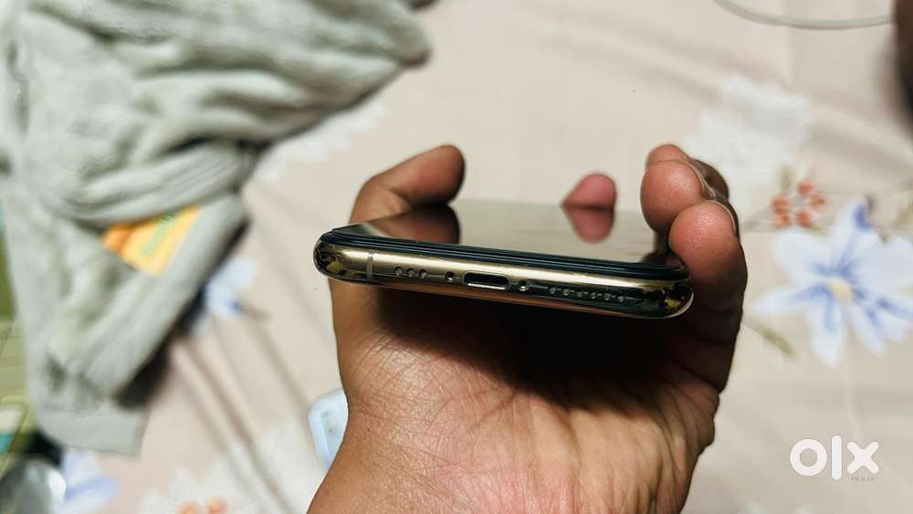 Iphone 11Pro 265GB Golden