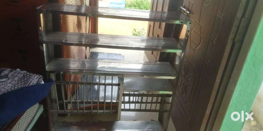 பாத்திரம் வைக்கும் ஸ்டில் ரேட்