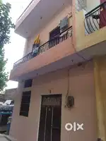 53 gaj me bana hai gro floor me 2room 1bathroom 1kitchan 1st me 2room