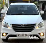 Toyota Innova 2.5 G (Diesel) 7 Seater BS IV, 2015, Diesel