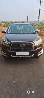 Innova Crysta Automatic 2.ZX 2018 Model