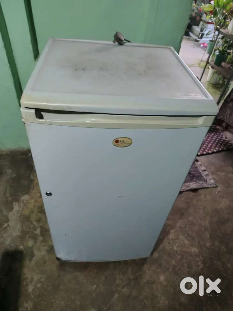 Lg fridge good condition
