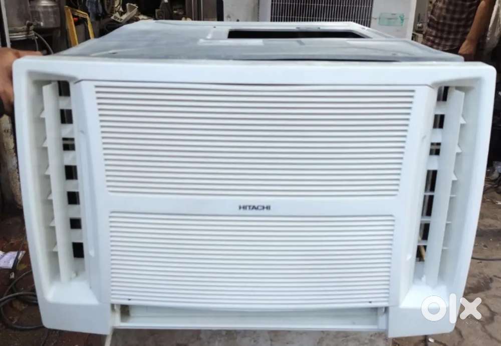 1 year warranty 1.5 ton Hitachi window