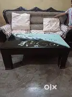 Maharaja sofa five seter with table