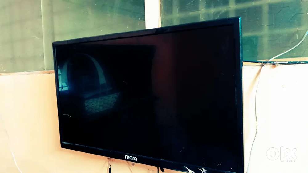 TV, Speaker and TV Stick for Sale