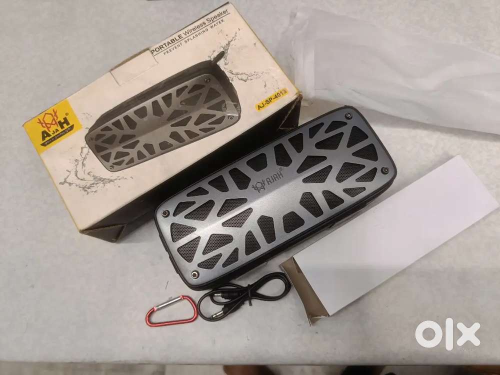 Ajah Wireless Speaker Good Sound and bass with all accessories
