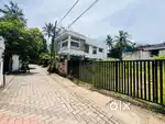 Aluva UC college 4.300cent plot for sale 5Lakh per cent