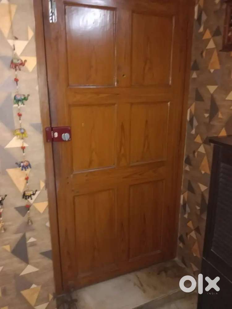 2bhk loanable flat with lift for sale immediately