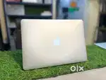 MACBOOK PRO A1502 CORE I5 2015 8GB RAM 128GB SSD 13.3 INCH SCREEN