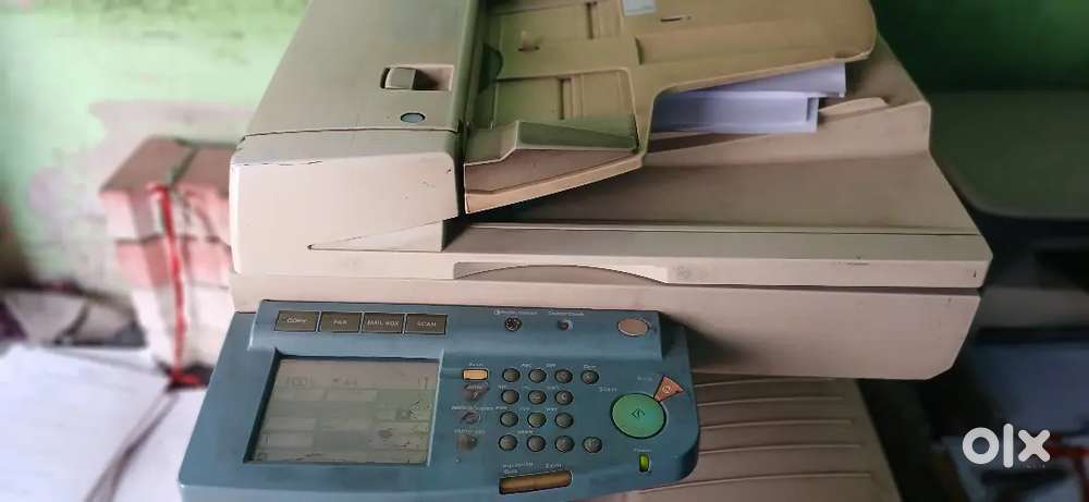 Canon  iR 3300 photography machine