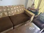 Launger 9 seater