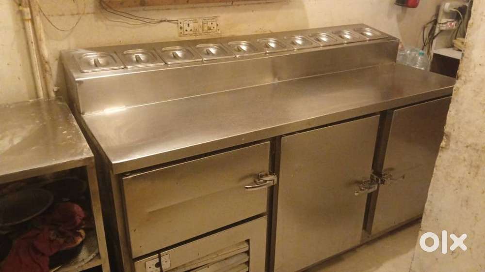 PIZZA MAKELINE FRIDEGE