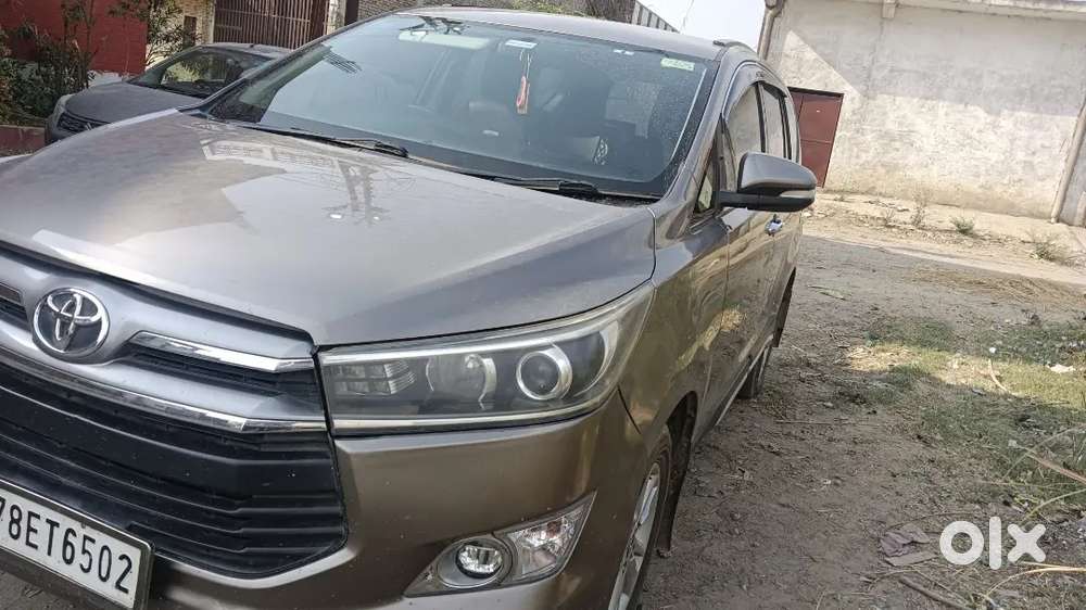 Toyota Innova Crysta 2017 Diesel 135000 Km Driven