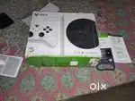 Xbox series s 500gb. 1 year old.
