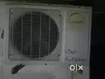Lloyd 1.5 ton ac full working condition. On sell