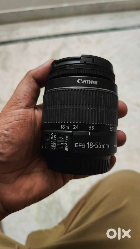 Canon EFS 18-55mm lens