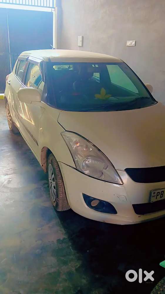 Maruti Suzuki Swift 2012 CNG & Hybrids 87000 Km Driven