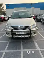 Toyota Innova 2.5 VX 8 Seater BS IV, 2013, Diesel