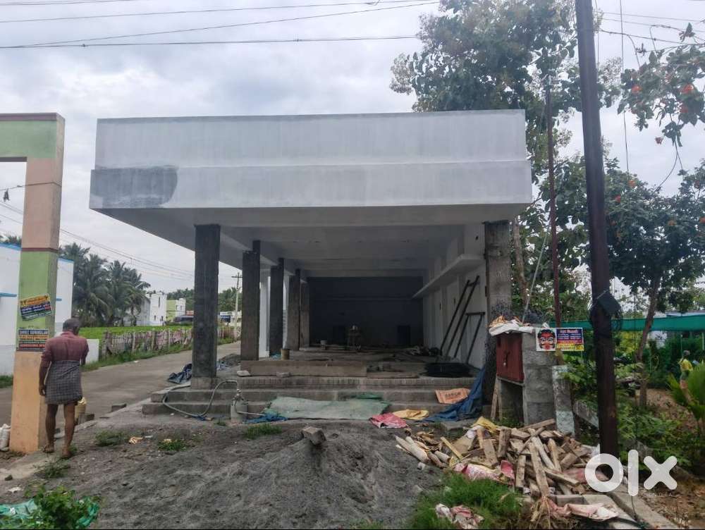 Road facing Building or Shops for rent. Location: Near Kodivery