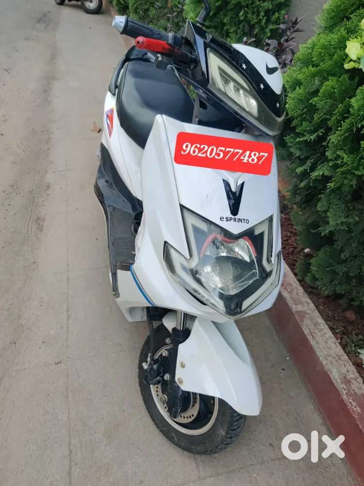 E SPRINTO, ELECTRIC SCOOTER, SPARINGLY USED, 50KM MILEAGE