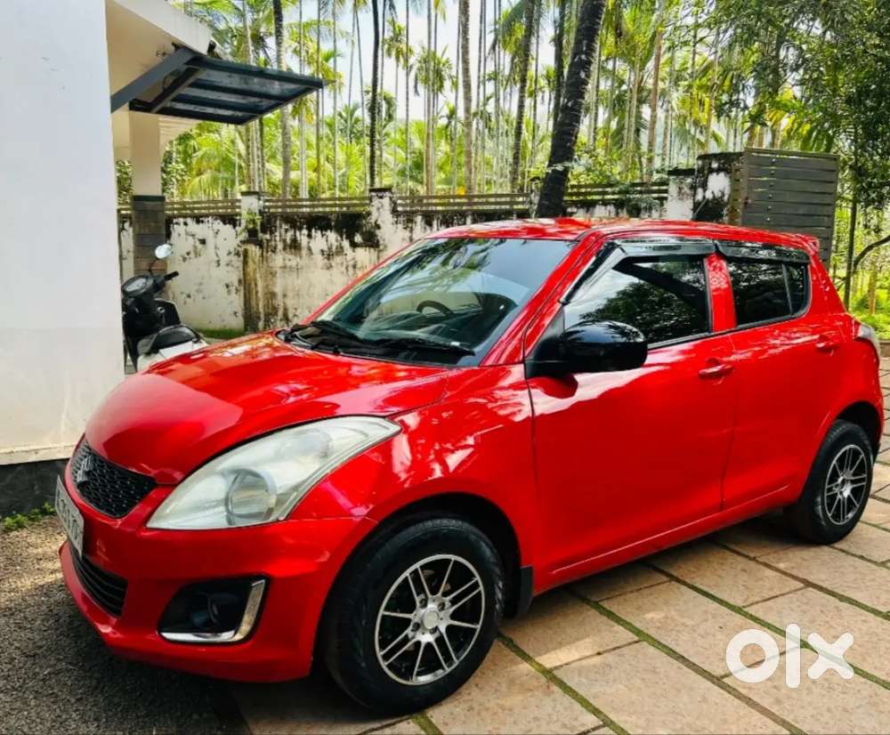 FAMILY USED 2015 SWIFT VDI -SINGLE OWNER , NO REPLACE - 1.15 KM -