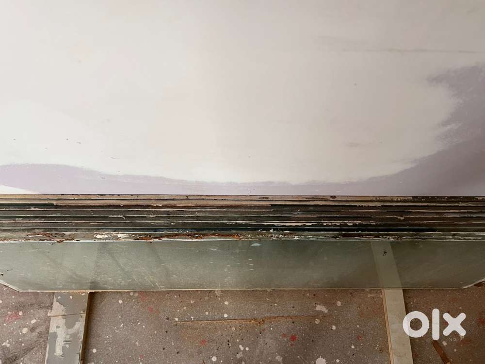 7 Toughened Glass Panels (8mm, 4ft x 1ft)