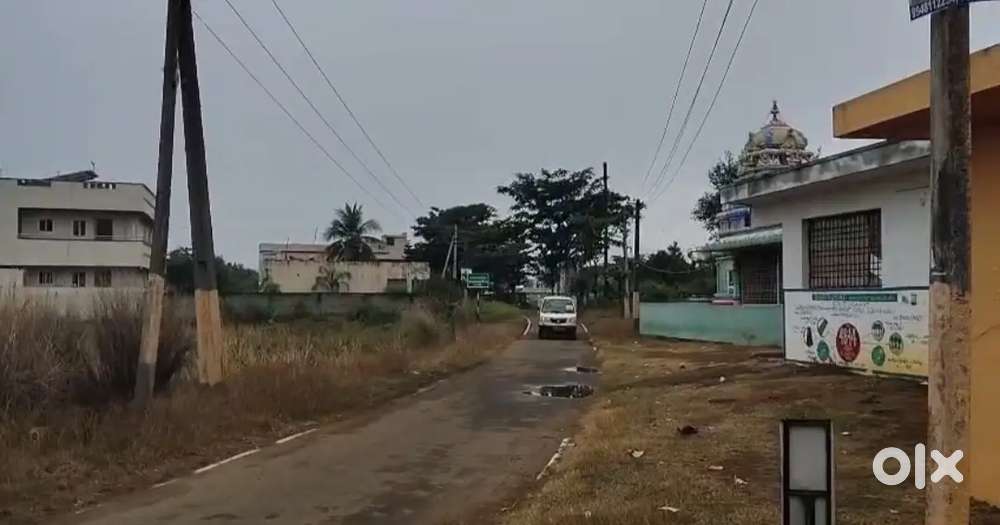 ఇల్లు కట్టుకునే స్థలాలు విజయనగరం రామనారాయణ ఆలయం దగ్గరలో